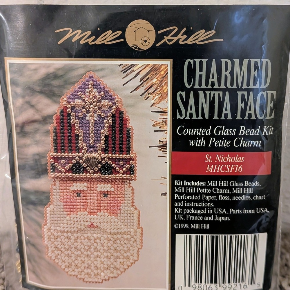 Mill Hill Charmed Santa Face St Nicholas MHCSF16 Counted Glass Bead Kit 1999‎